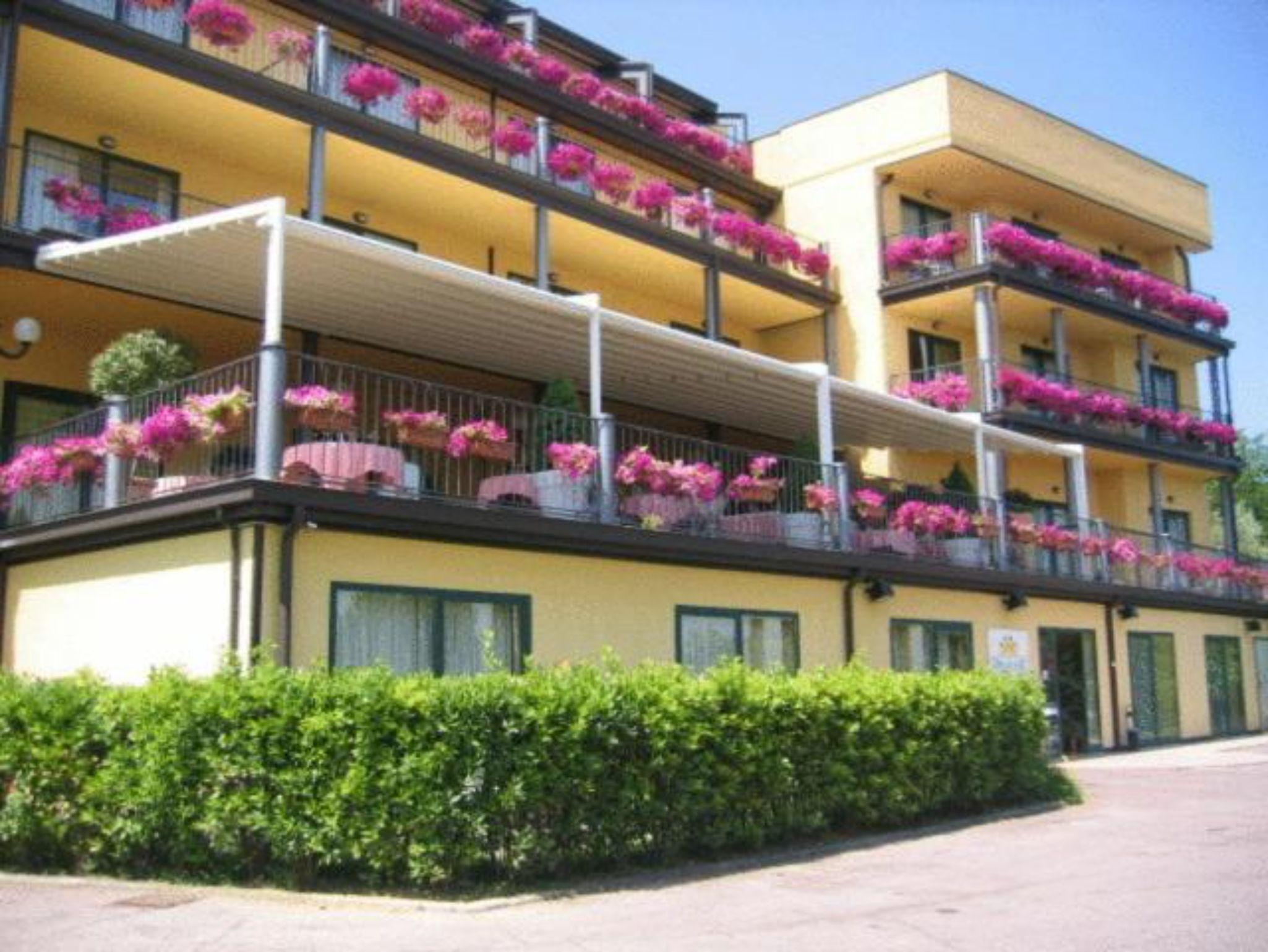 Ahg Riva Del Sole Hotel - Adults Only Moniga del Garda Eksteriør bilde